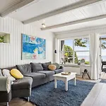 Sten - 30m From The Sea By Interhome