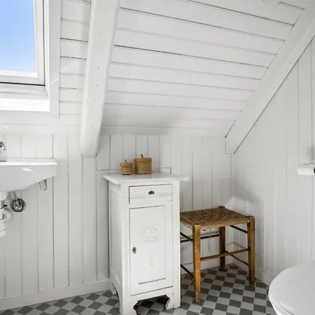Sten - 30m From The Sea By Interhome Bjert Strand
