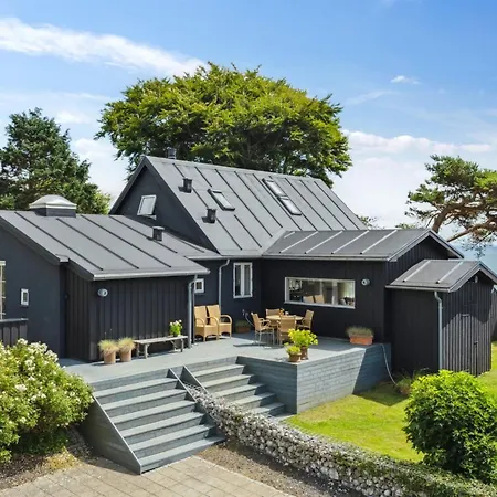 Semesterbostad Sten - 30m From The Sea By Interhome Bjert Strand